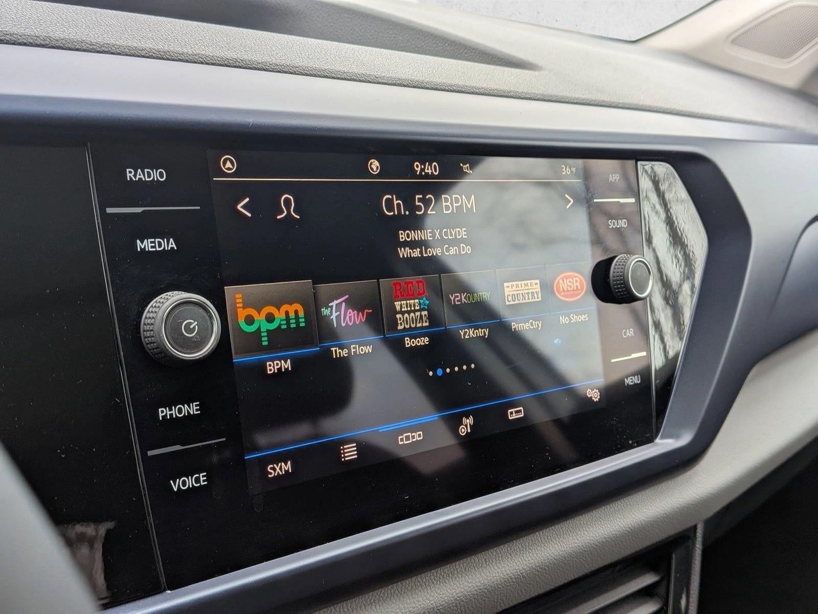 2022 Volkswagen Taos SE FWD