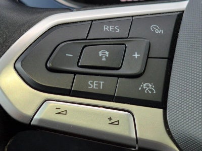 2024 Volkswagen Taos SE 4MOTION
