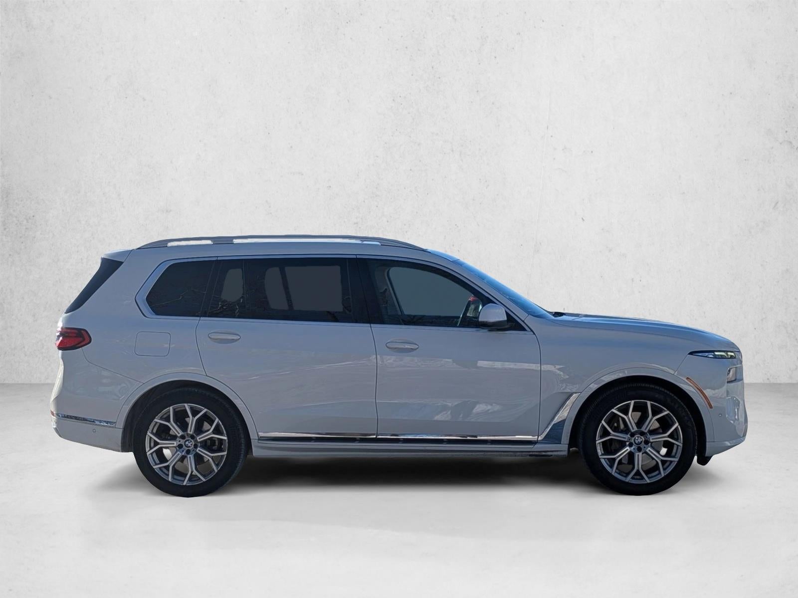 2023 BMW X7 xDrive40i Sports Activity Vehicle