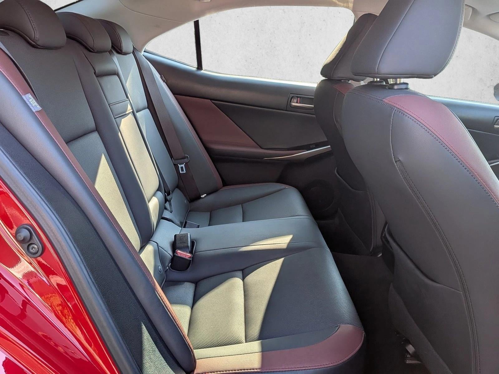 2019 Lexus IS 300 AWD