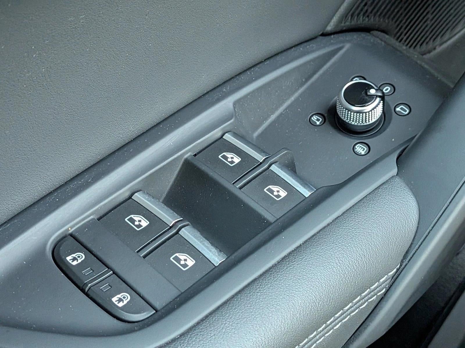 2024 Audi Q5 S line Premium Plus 45 TFSI quattro