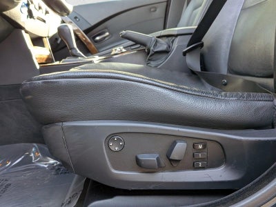 2006 BMW 530xi Sedan