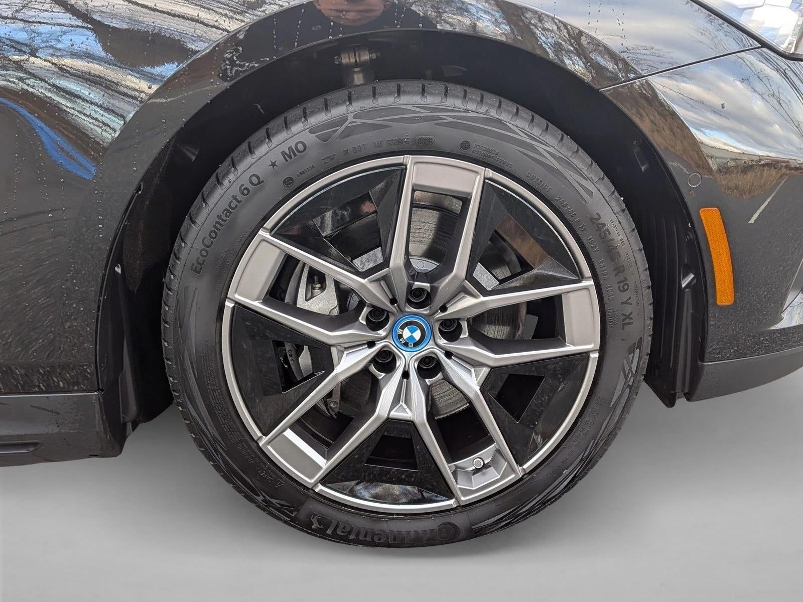 2025 BMW i5 xDrive40 Sedan