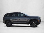 2025 Jeep Grand Cherokee Laredo 4x4