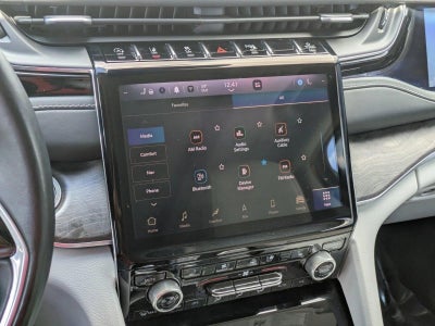 2022 Jeep Grand Cherokee Overland 4x4