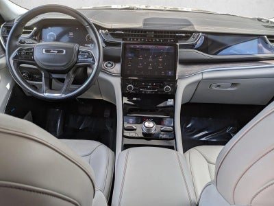 2022 Jeep Grand Cherokee Overland 4x4