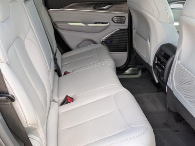 2022 Jeep Grand Cherokee Overland 4x4