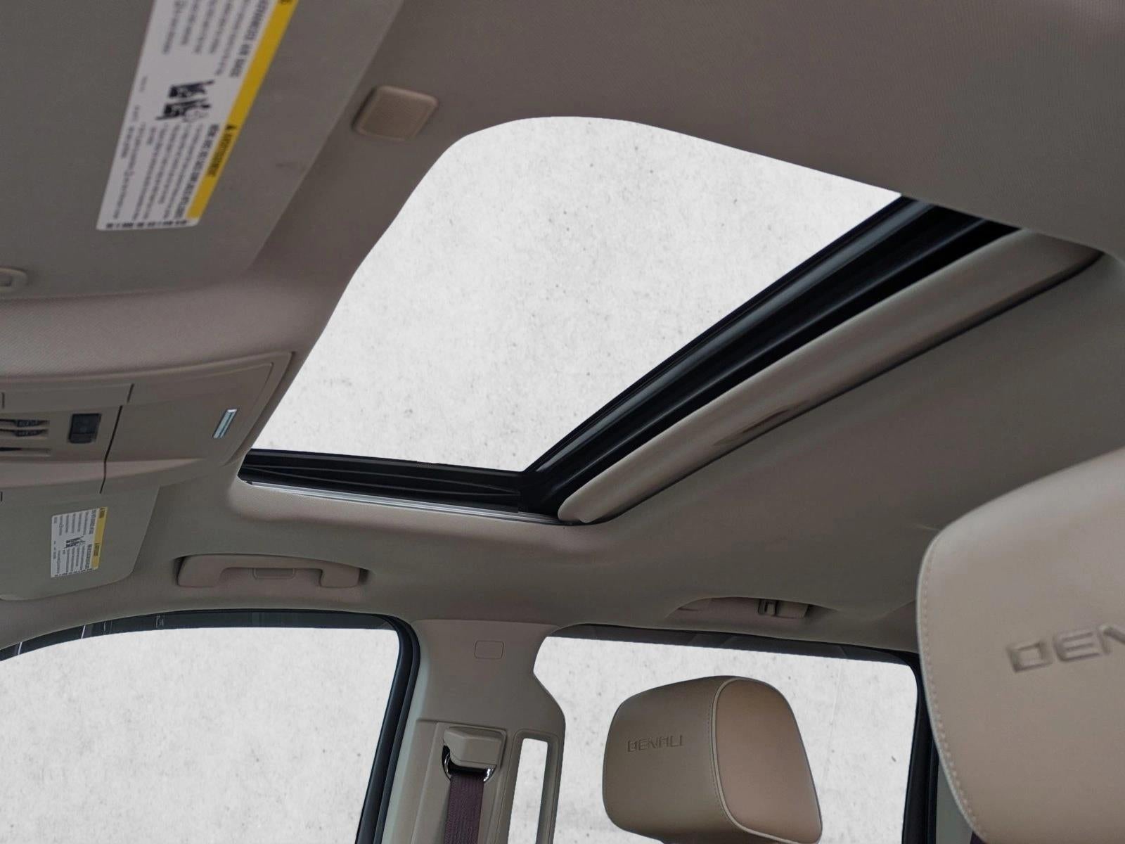 2018 GMC Sierra 1500 Crew Cab Short Box 4-Wheel Drive Denali