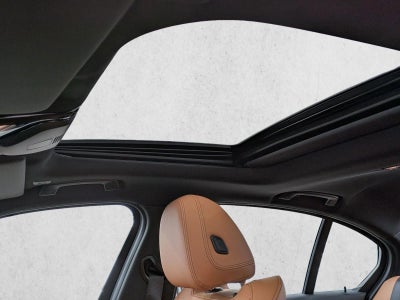 2026 BMW 330i NA xDrive Sedan