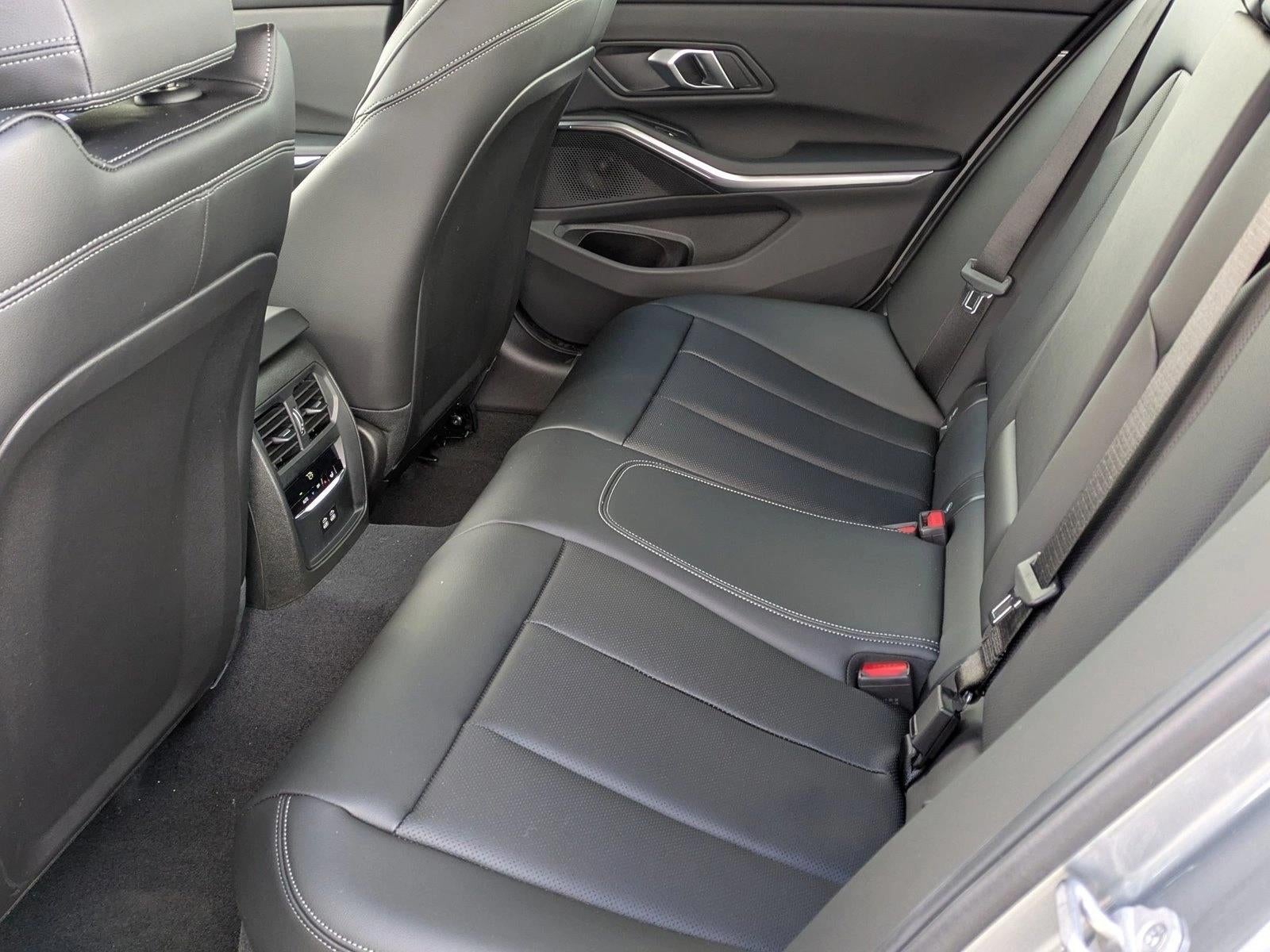 2026 BMW 330i NA xDrive Sedan