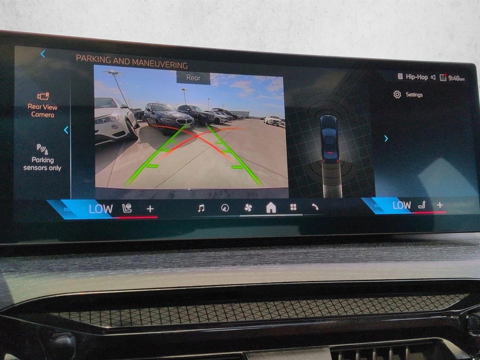 2025 BMW 330i xDrive Sedan