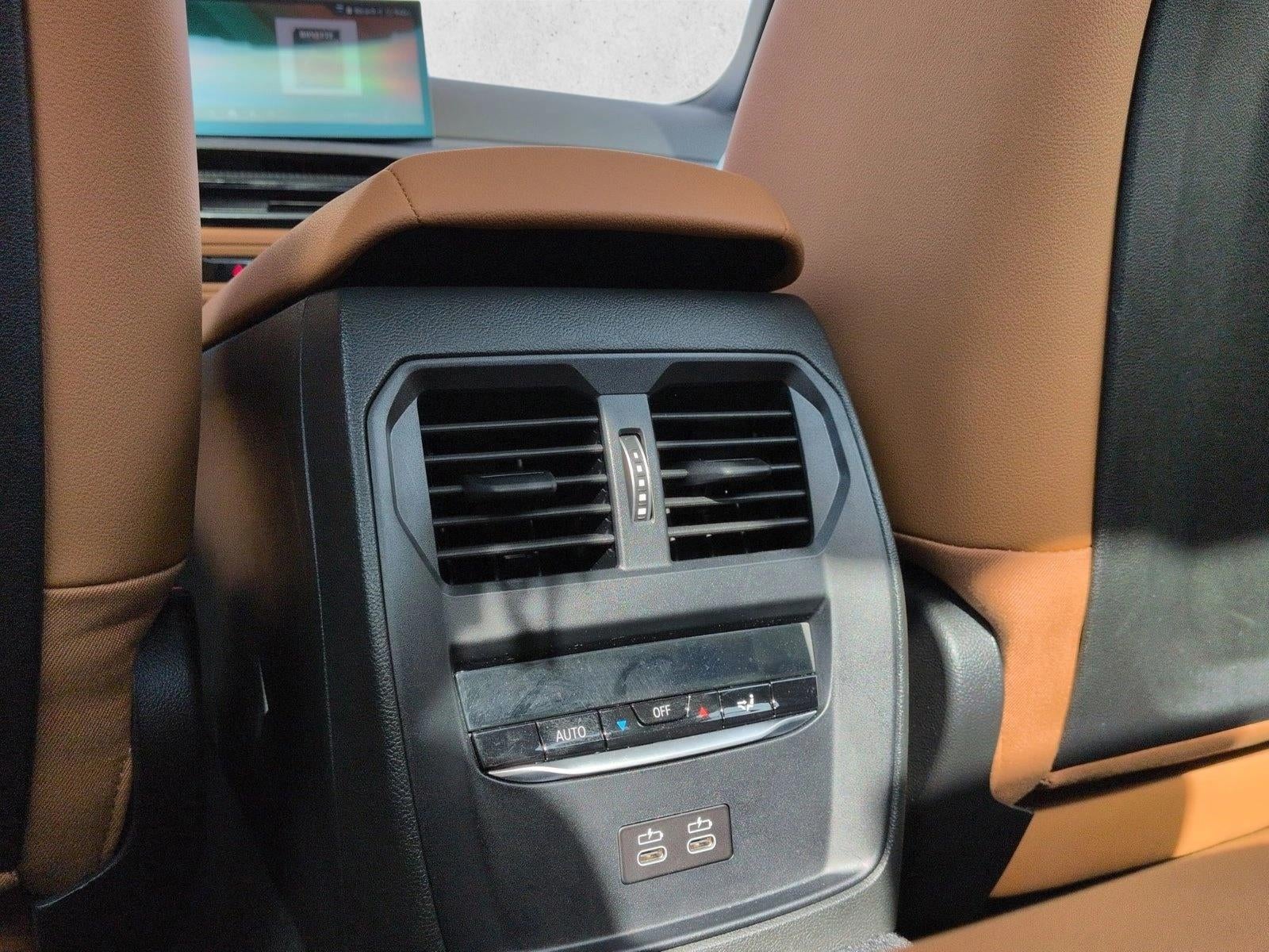 2025 BMW 330i xDrive Sedan