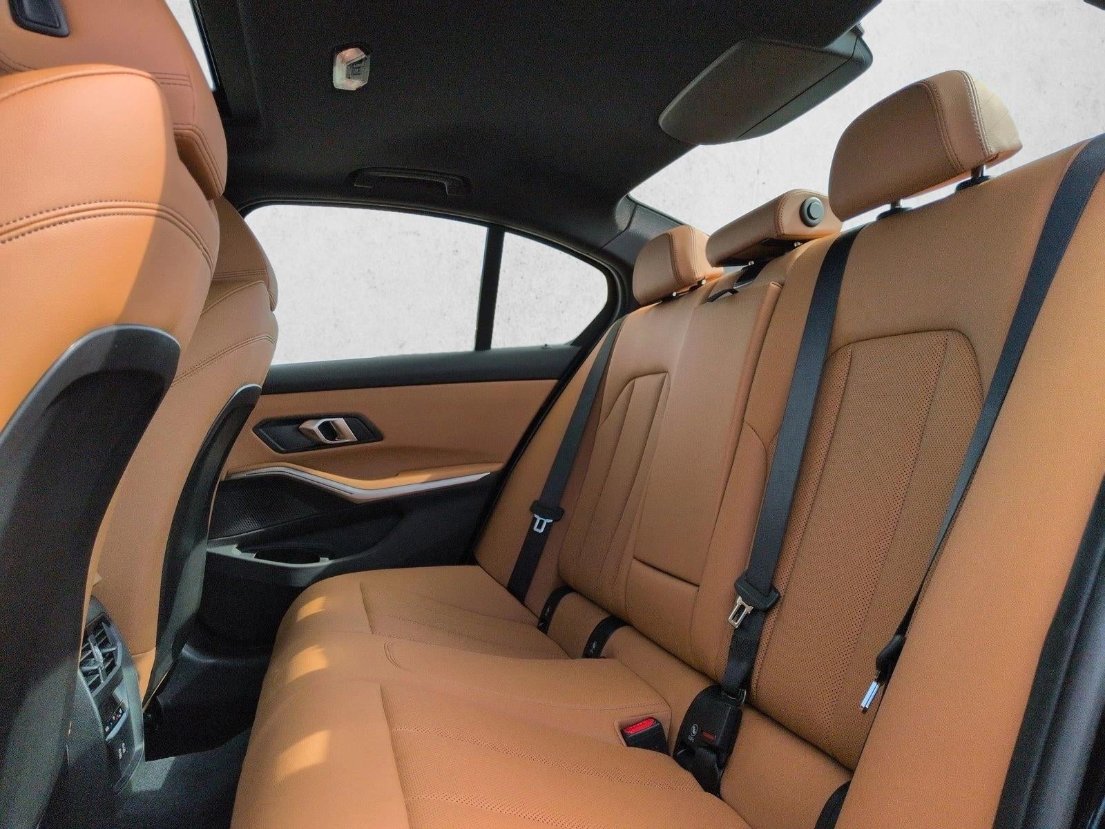 2025 BMW 330i xDrive Sedan