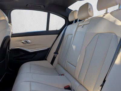 2023 BMW 330i xDrive Sedan