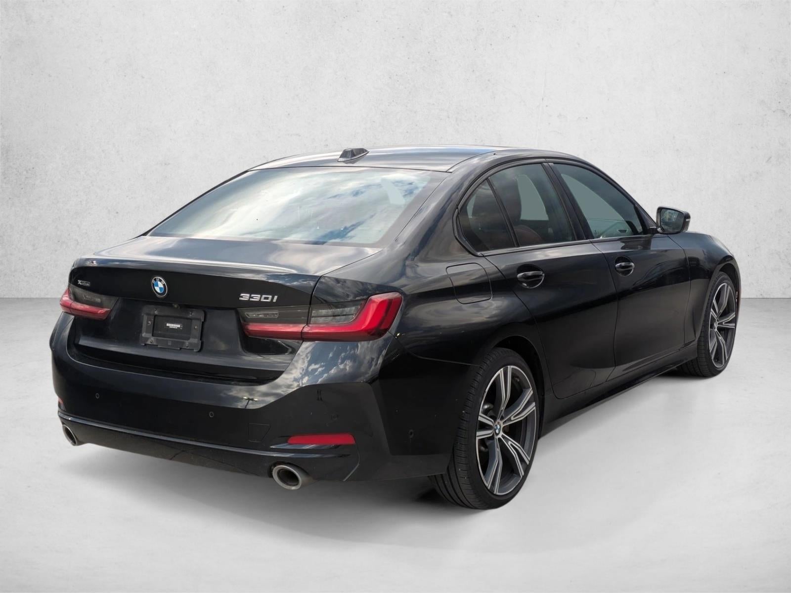 2023 BMW 330i xDrive Sedan