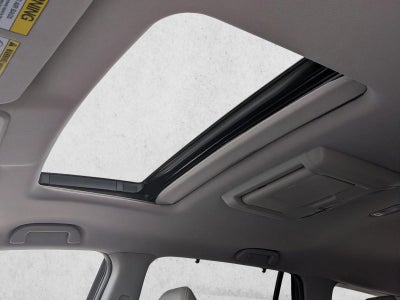 2016 Honda Pilot AWD Touring with DVD Rear Entertainment System and Navigation