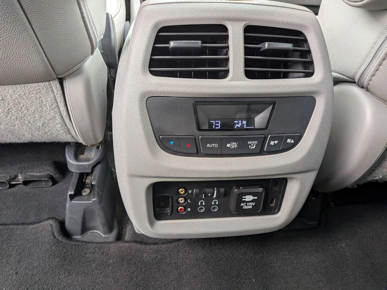 2016 Honda Pilot AWD Touring with DVD Rear Entertainment System and Navigation