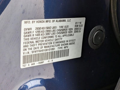 2016 Honda Pilot AWD Touring with DVD Rear Entertainment System and Navigation