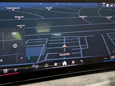 2025 BMW X7 xDrive40i Sports Activity Vehicle