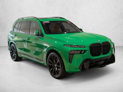2025 BMW X7 xDrive40i Sports Activity Vehicle