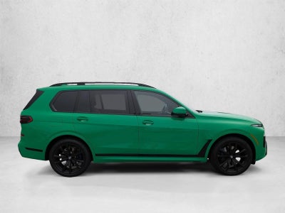 2025 BMW X7 xDrive40i Sports Activity Vehicle