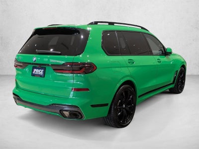 2025 BMW X7 xDrive40i Sports Activity Vehicle