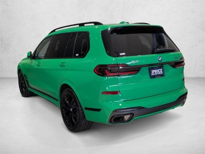 2025 BMW X7 xDrive40i Sports Activity Vehicle
