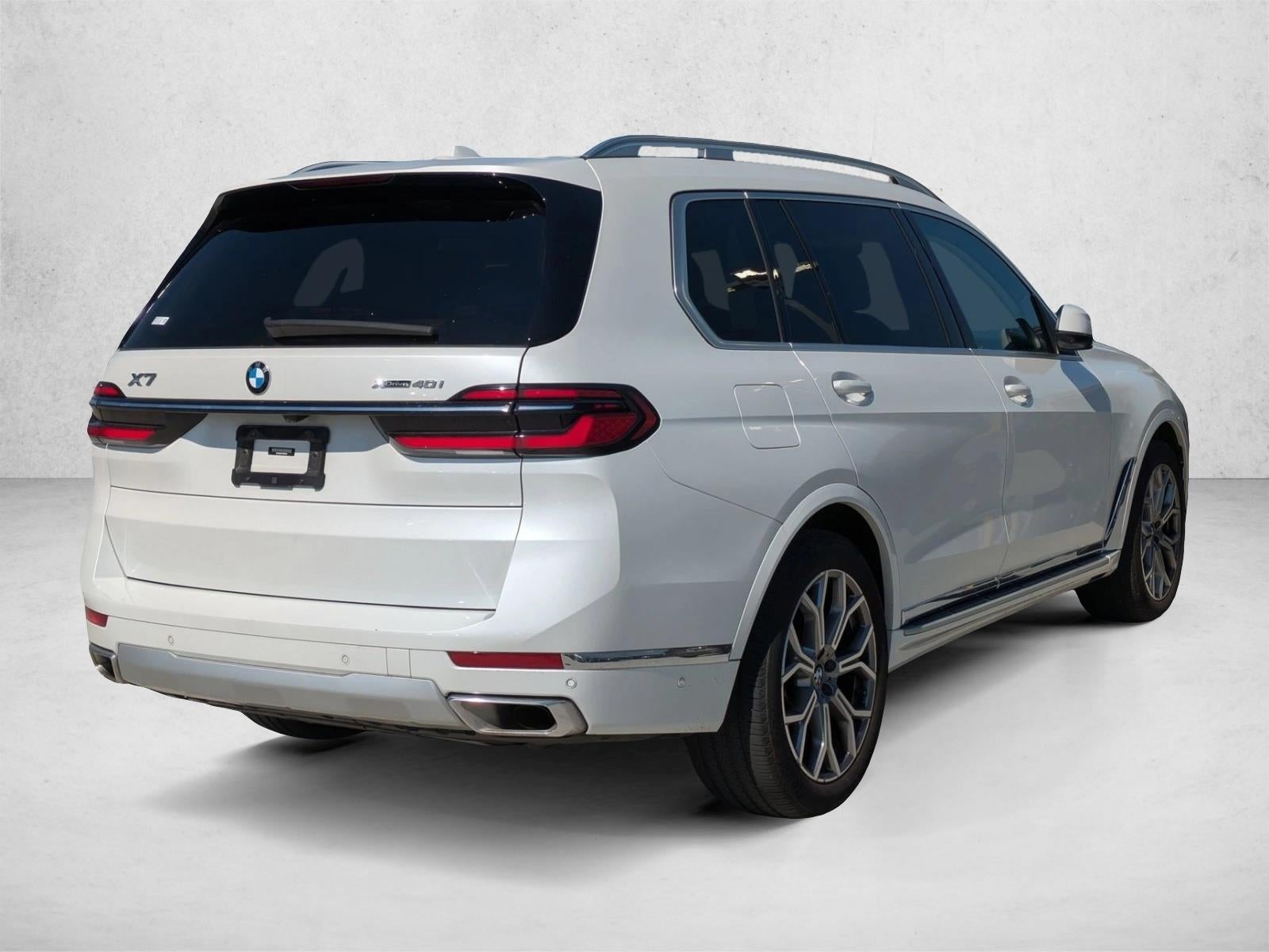 2023 BMW X7 xDrive40i Sports Activity Vehicle