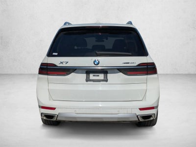 2024 BMW X7 xDrive40i Sports Activity Vehicle