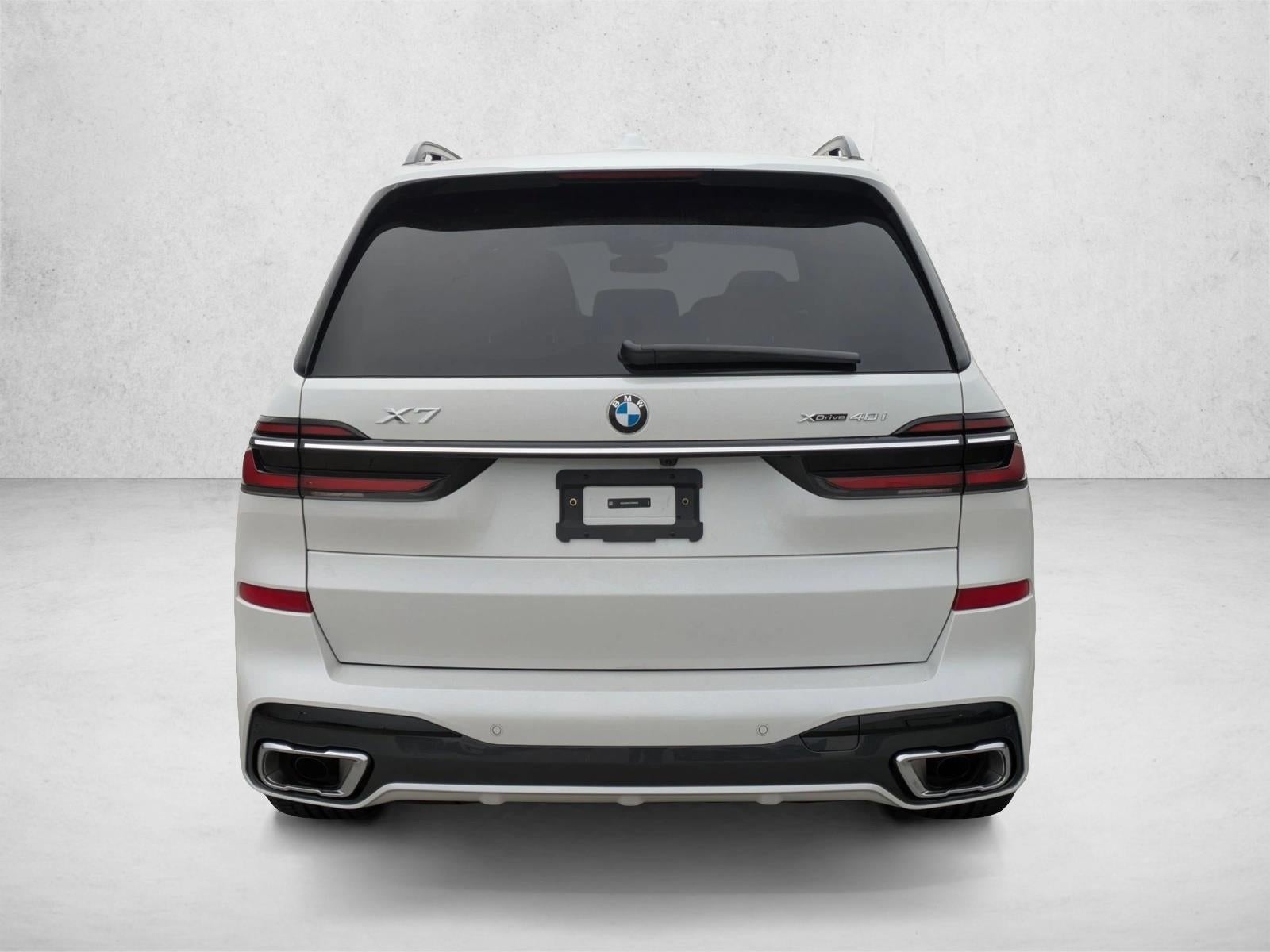 2026 BMW X7 xDrive40i Sports Activity Vehicle