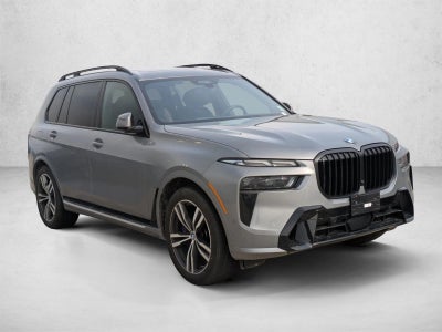 2026 BMW X7 xDrive40i Sports Activity Vehicle
