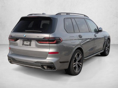 2026 BMW X7 xDrive40i Sports Activity Vehicle