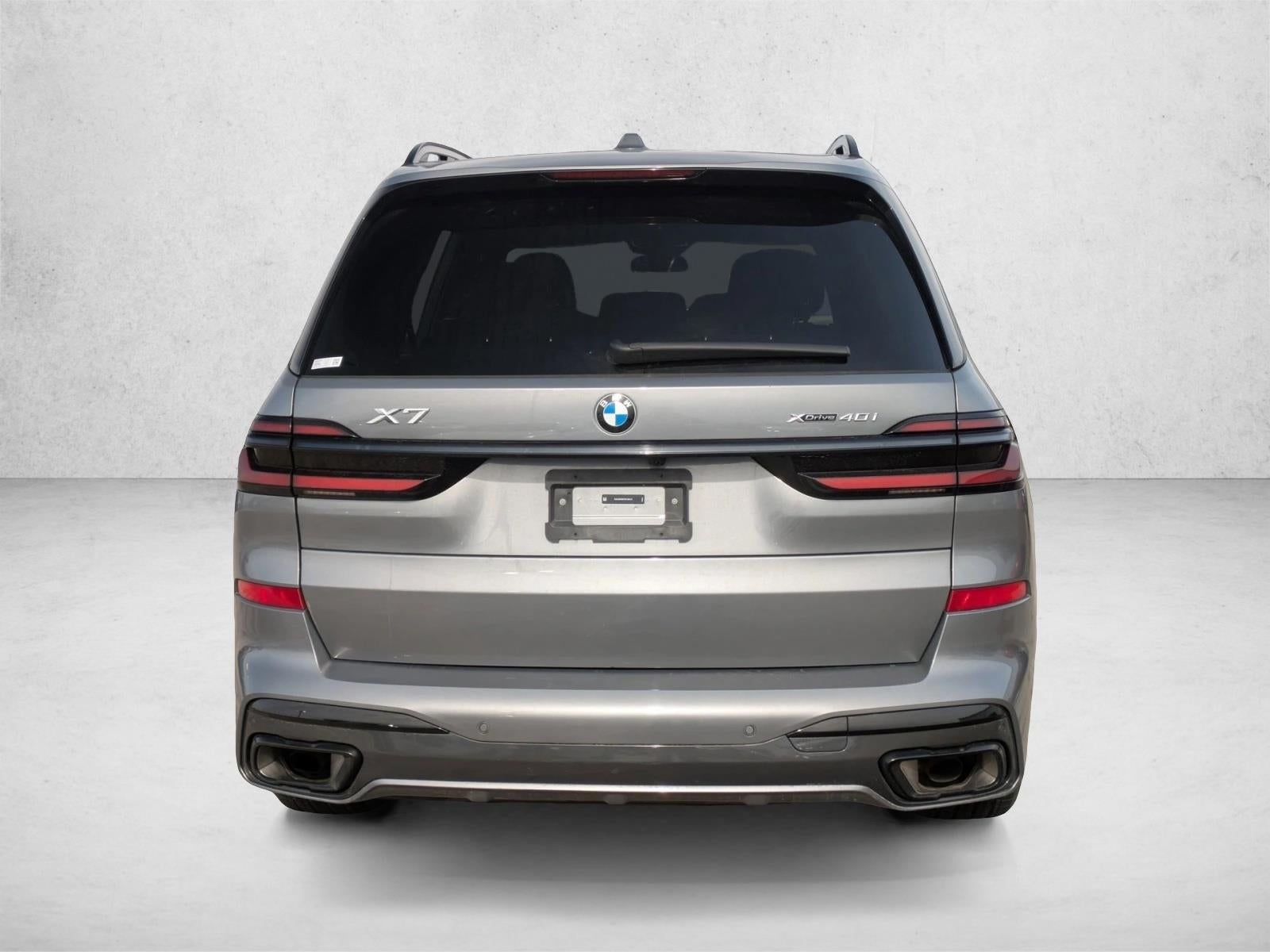 2026 BMW X7 xDrive40i Sports Activity Vehicle