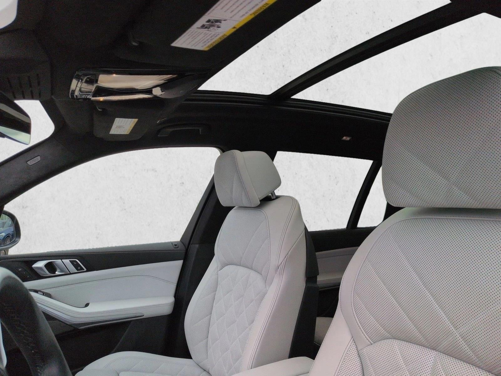 2024 BMW X7 xDrive40i Sports Activity Vehicle