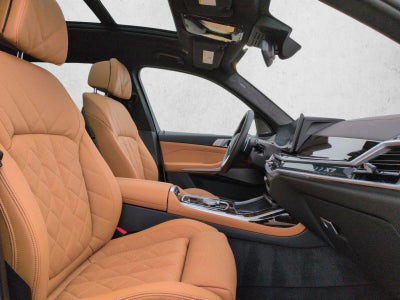 2026 BMW X7 xDrive40i Sports Activity Vehicle