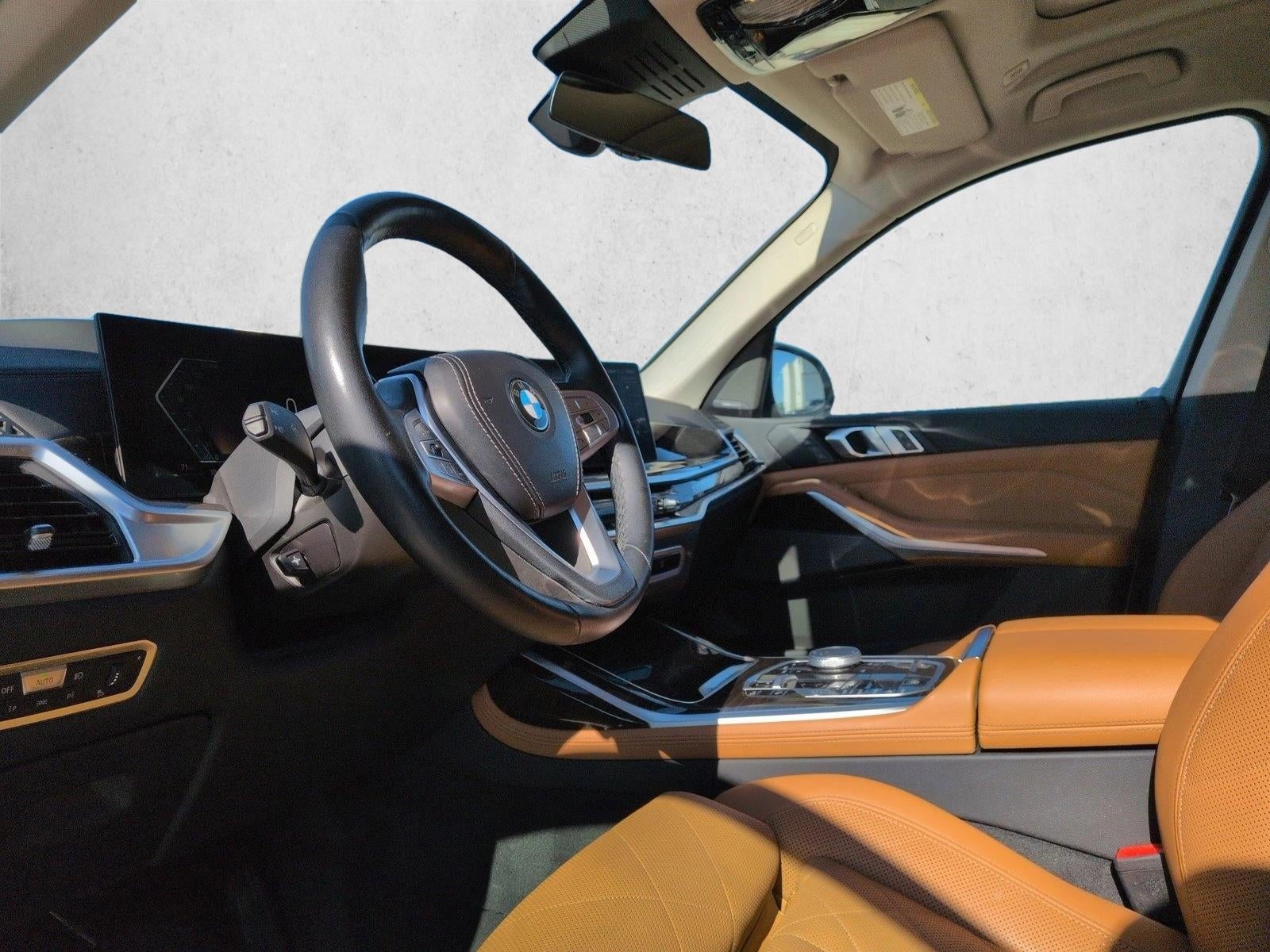 2023 BMW X7 xDrive40i Sports Activity Vehicle