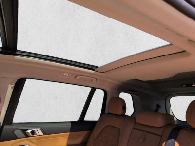 2023 BMW X7 xDrive40i Sports Activity Vehicle