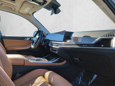 2023 BMW X7 xDrive40i Sports Activity Vehicle