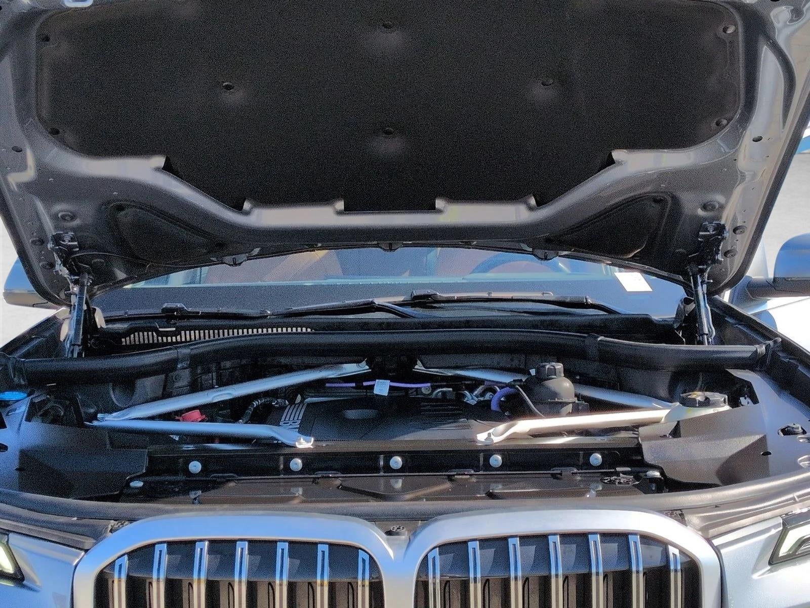 2023 BMW X7 xDrive40i Sports Activity Vehicle