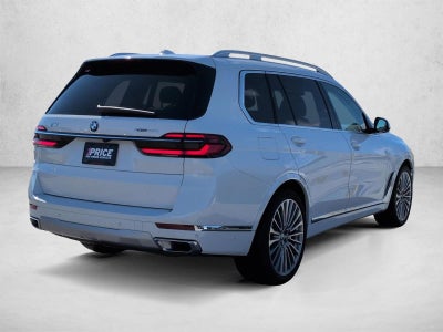 2026 BMW X7 xDrive40i Sports Activity Vehicle