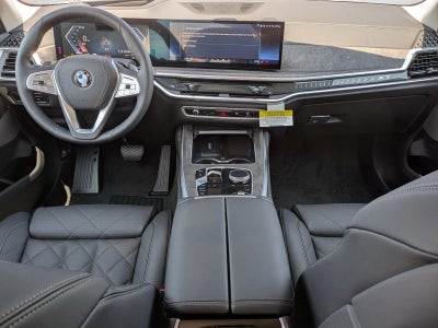2026 BMW X7 xDrive40i Sports Activity Vehicle