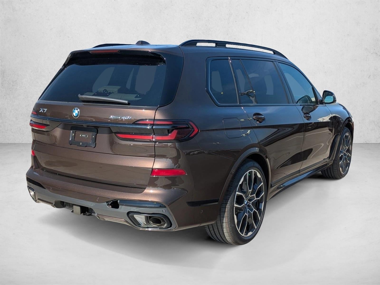 2026 BMW X7 xDrive40i Sports Activity Vehicle