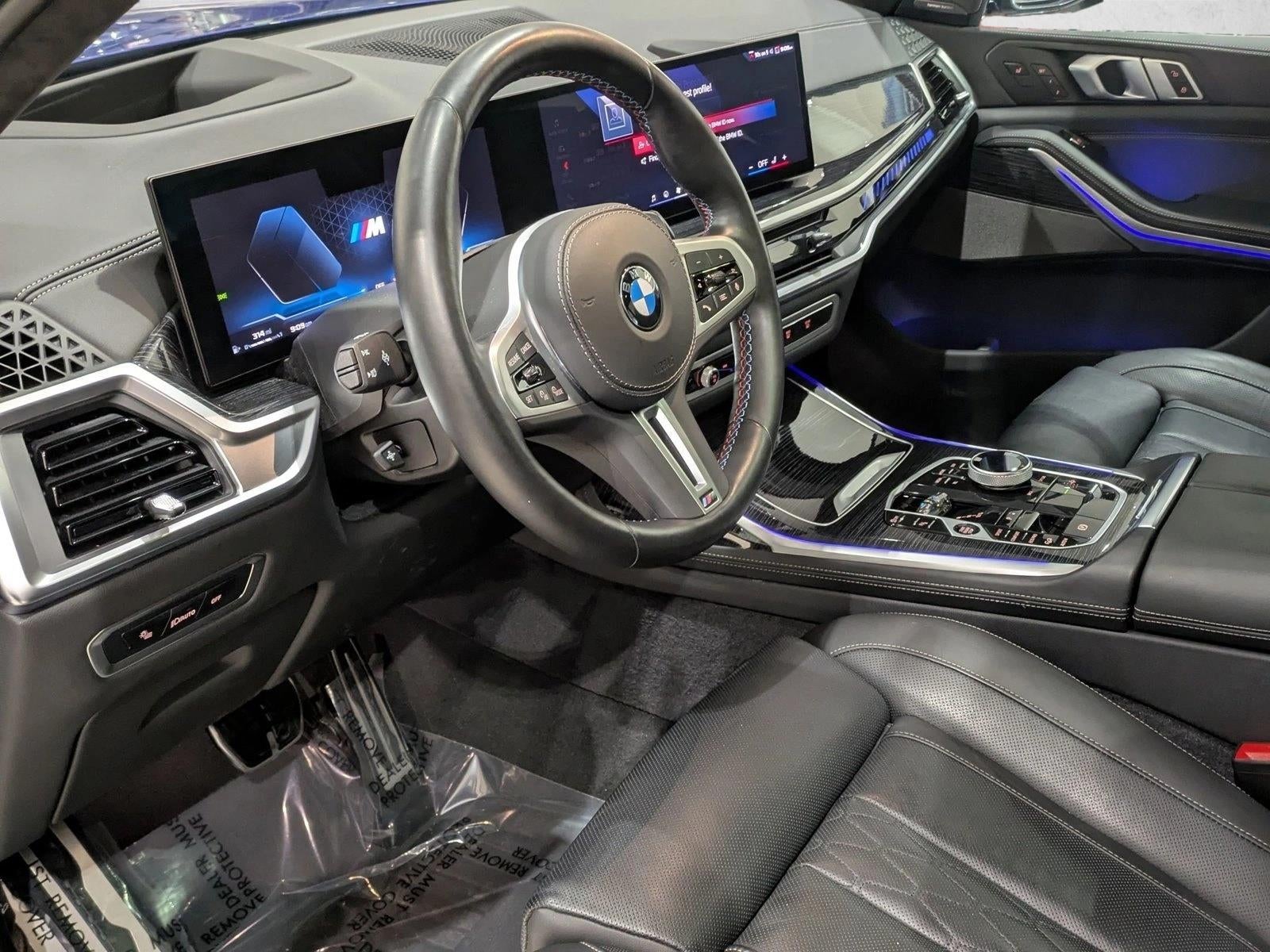 2025 BMW X7 M60i Sports Activity Vehicle
