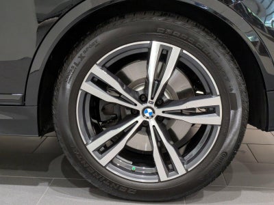 2026 BMW X7 M60i Sports Activity Vehicle
