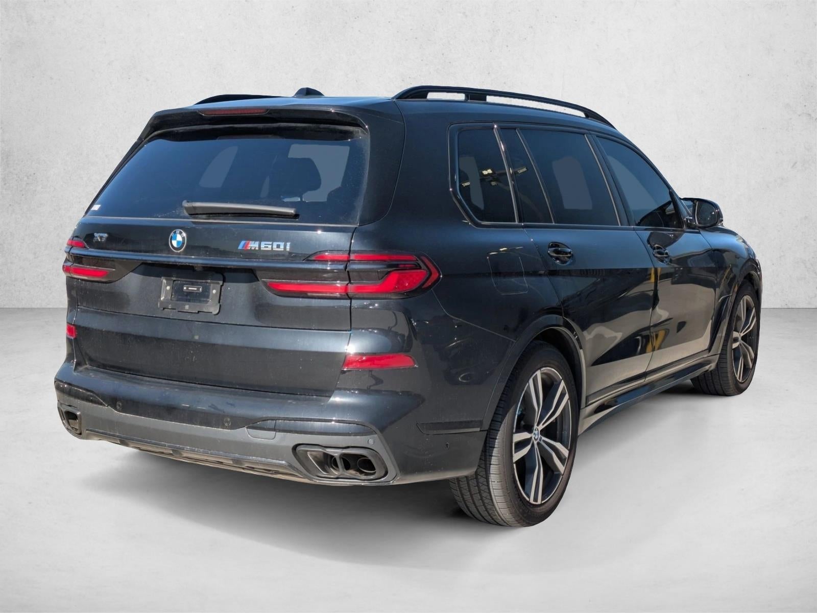 2026 BMW X7 M60i Sports Activity Vehicle