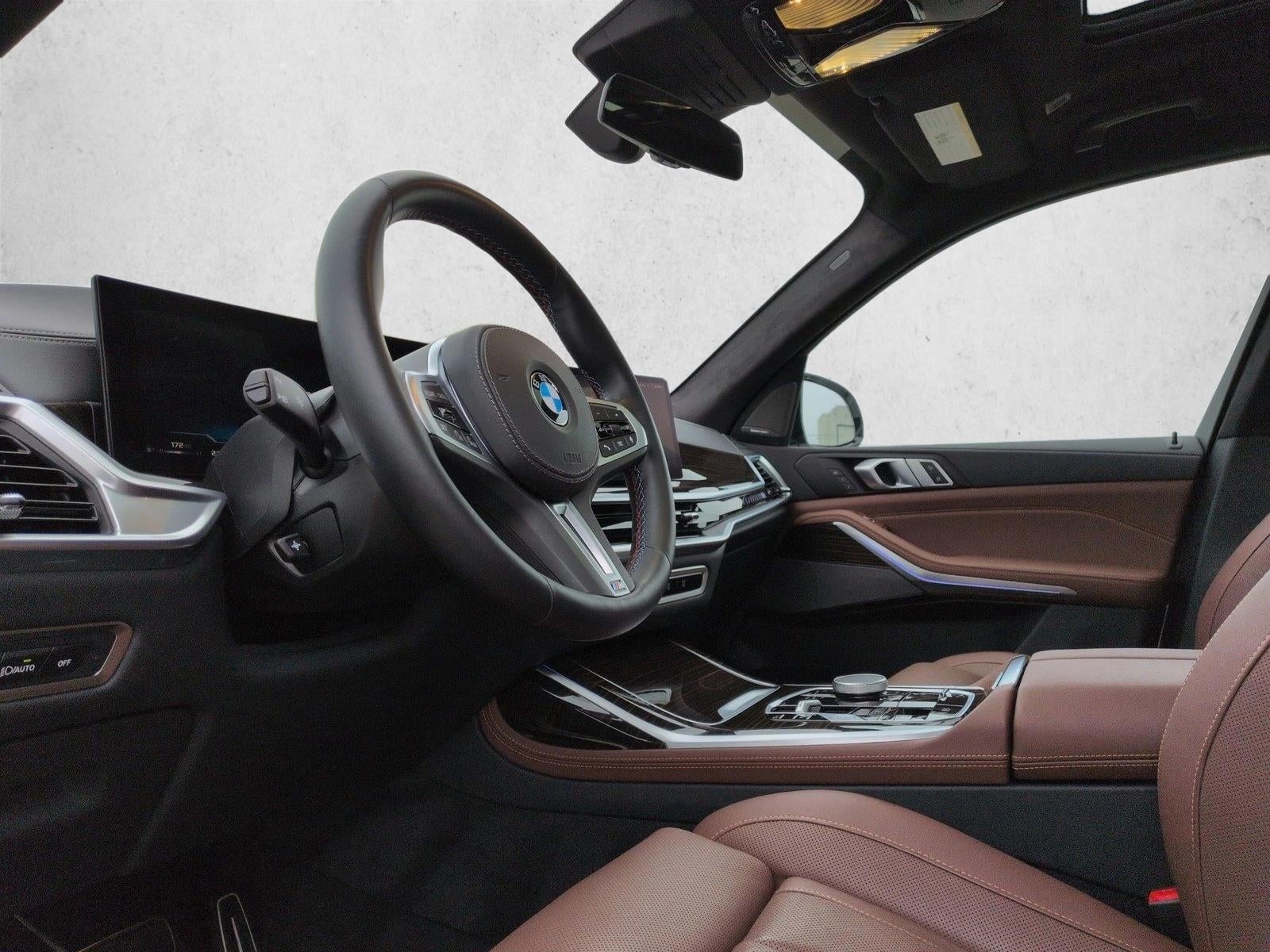 2024 BMW X7 M60i Sports Activity Vehicle