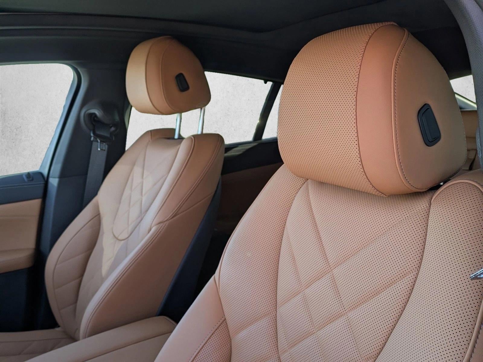 2025 BMW X6 xDrive40i Sports Activity Coupe