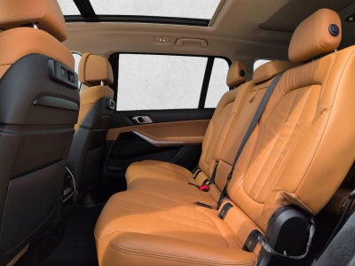 2022 BMW X7 xDrive40i Sports Activity Vehicle