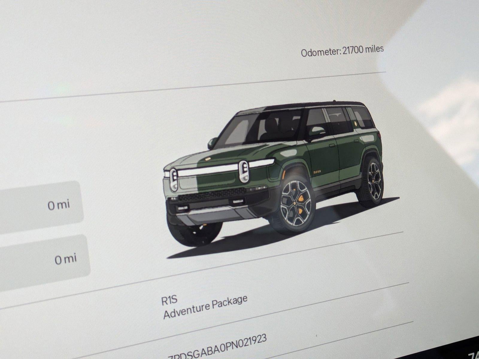 2023 Rivian R1S Adventure Quad-Motor Large Pack