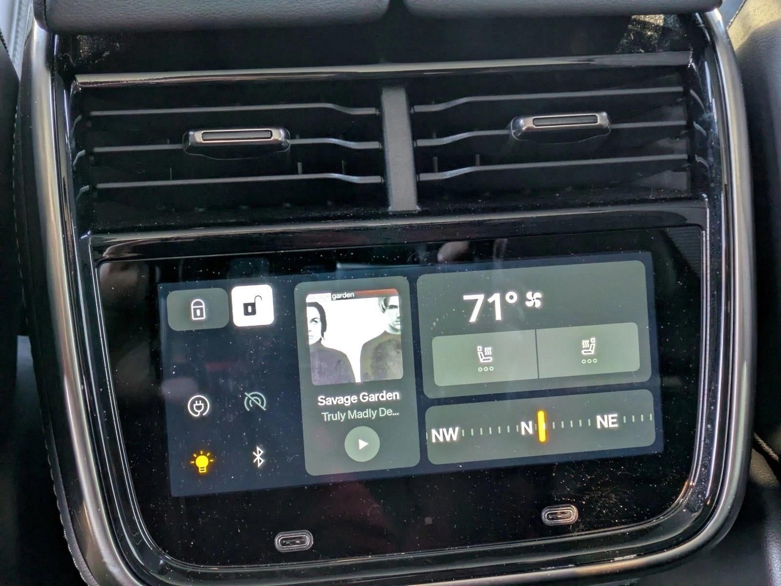 2023 Rivian R1S Adventure Quad-Motor Large Pack